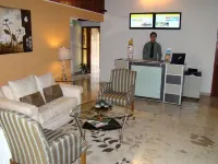 克羅尼爾門戶飯店