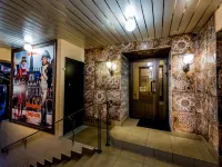 London-Paris Hotel โรงแรมในเปียนซา