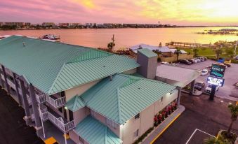 Seabreeze Inn - Fort Walton