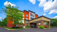 Best Western Plus Harrisburg East Inn  Suites Các khách sạn ở Lower Swatara Township