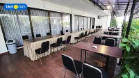 Tirta Kencana Hotel & Garden Resto