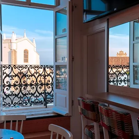 Heaven Inn Suites & Terrace