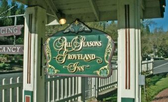 All Seasons Groveland Inn