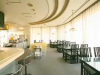 七七高岡飯店 悪王子社附近的飯店