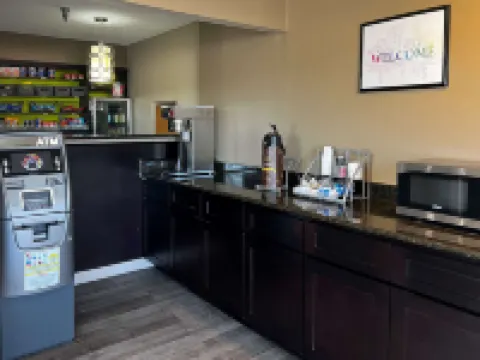 Econo lodge Hotels in Spring Lake