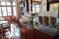 甘尼森科羅拉多州西部大學蔚景溫德姆酒店 - 早餐