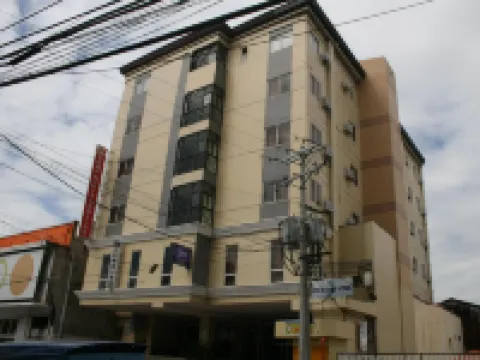 Sampaguita Suites Plaza Garcia Hotels near Carbon Market