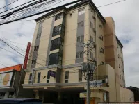Sampaguita Suites Plaza Garcia Hotel in zona Cebu Metropolitan Cathedral