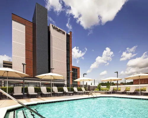 The Westin Birmingham Отели рядом с достопримечательностью «Научный Центр МакУэйн»
