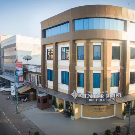 Centerpoint Boutique Hotel Отели рядом с достопримечательностью «Ват Онг Тэу Махавихан»