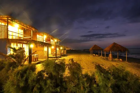 Hoja de Palma Bungalows Отели в г. Canoas