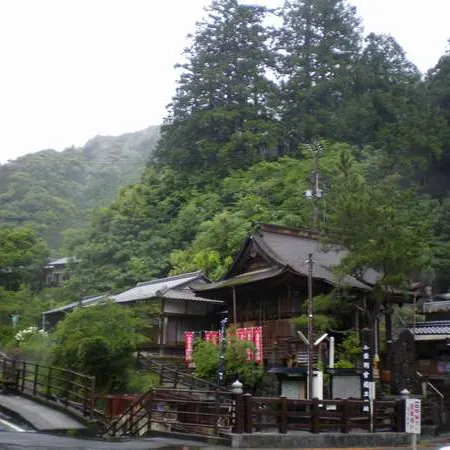 Minshuku Adumayaso