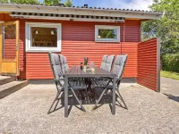 "Hege" - 450m from the Sea