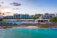 The Loren at Pink Beach Hotels near Bermuda Railway Museum & Curiosity Shop