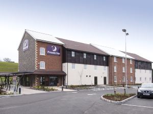 Premier Inn Glastonbury