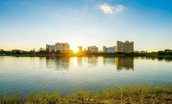 The Lake Udon