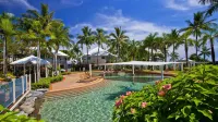 Coral Sands Beachfront Resort