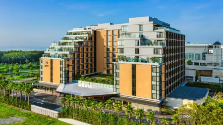 Hyatt Regency Tokyo Bay Отели рядом с достопримечательностью «Urayasu Local Museum»