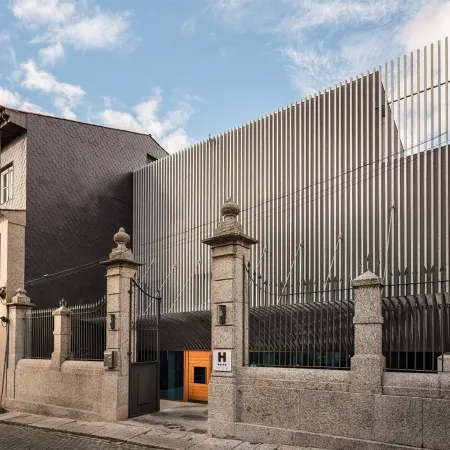 Eurostars Santa Luzia Отели рядом с достопримечательностью «Замок Гимарайнш»