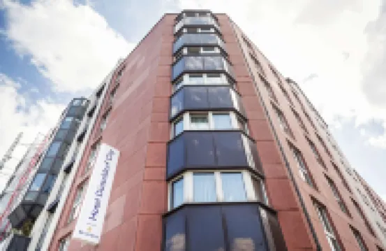 Radisson Hotel Düsseldorf City Center Hotels near Castle Jaegerhof