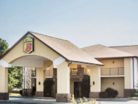 Super 8 by Wyndham Lavonia Hotels in Lavonia