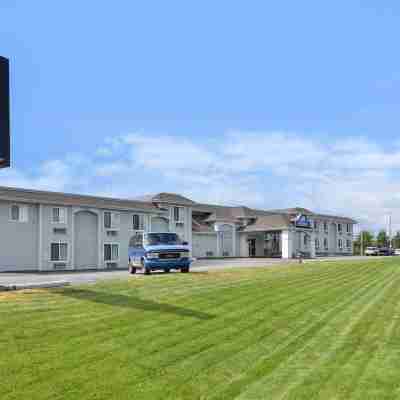Americas Best Value Inn Kalispell Hotel Exterior