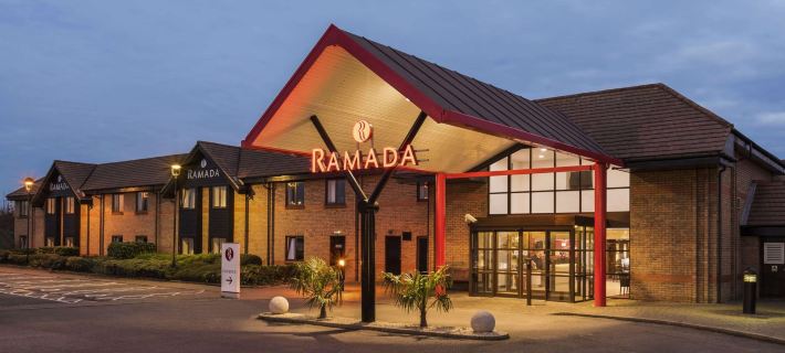 Ramada by Wyndham Cambridge Hotel a Cambridge