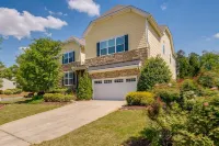 Sunny Apex Vacation Rental w/ Pool Access!