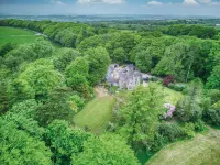 Hill House Country Estate - Princes Gate