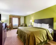 Quality Inn Hotels in Pontiac
