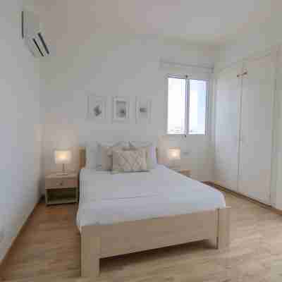 Phaedrus Living: Nicosia Downtown Flat 704 Rooms