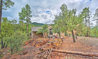 Fire Pit, Deck & Grill: Serene Prescott Cabin!