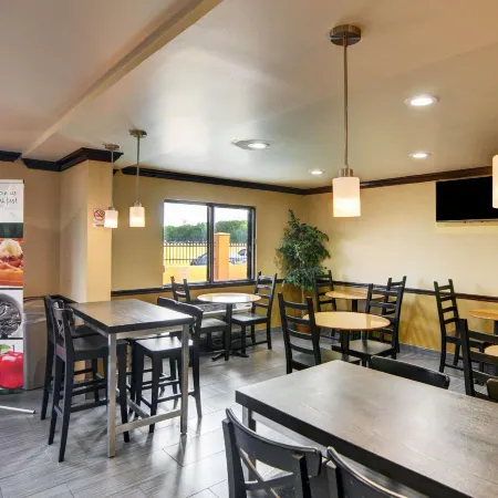 Quality Inn DFW Airport North