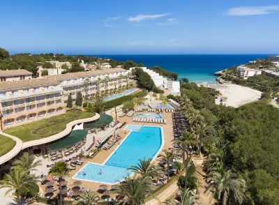 Insotel Cala Mandia Resort Hotel dekat Drach Caves