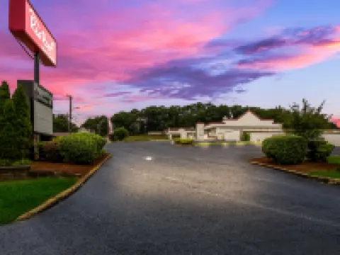Red Roof Inn New Stanton Hotels in New Stanton