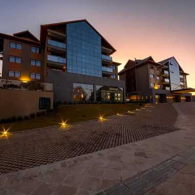 Laghetto Canela Hotels near Wax Museum