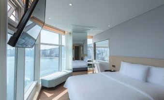 Hotel Marine View