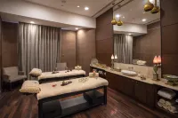 Best Plaza West Bay Hotel (Formerly Crowne Plaza Doha West Bay)