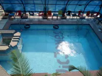 Vic James Apartments