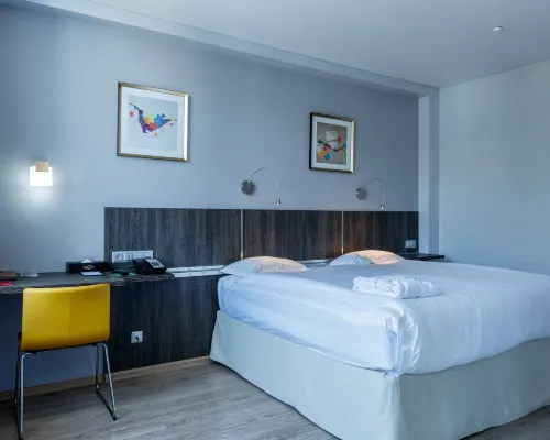 Smart Hotel Bishkek Zimmer Photos