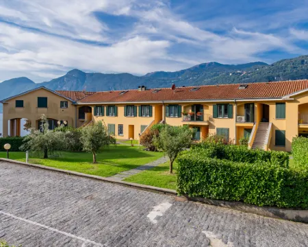 Punta Grumo 2 Hotels in Lierna