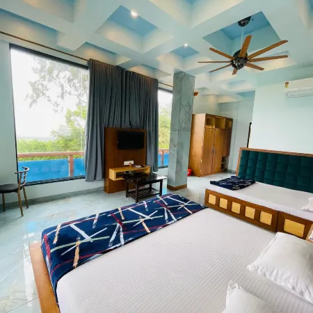 Natural Resort Panhala Ξενοδοχεία στην πόλη Panhala