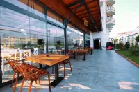 Sey Beach Hotel & Spa Hotels in Mahmutlar Mahallesi