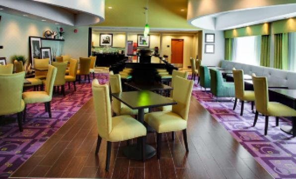 Hampton Inn Richmond-South