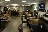 Hampton Inn Portage - breakfast