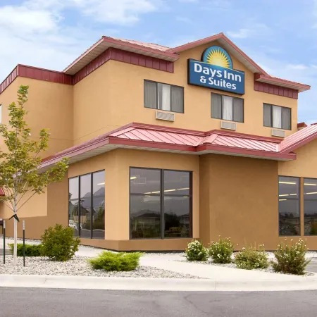 Days Inn & Suites by Wyndham Bozeman