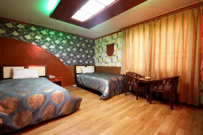 Naju Hitel Hotels in Нажү