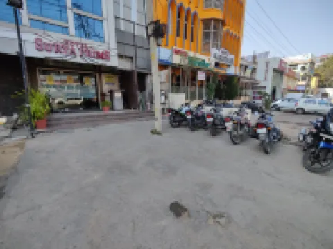 Hotel Surya Prime 科塔酒店