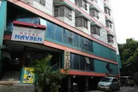 Hotel Naveen Отели рядом с достопримечательностью «Vellingiri Hill Temple»
