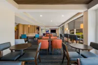 Holiday Inn Express HAMPTON - COLISEUM CENTRAL by IHG - breakfast